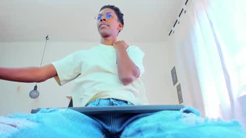 Snapshot of maiki18 chatting on January 21, 4:16 pm I am Maik online show from January 21, 4:16 pm