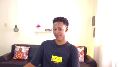 Snapshot of maiki18 chatting on January 24, 1:47 pm I am Maik online show from January 24, 1:47 pm