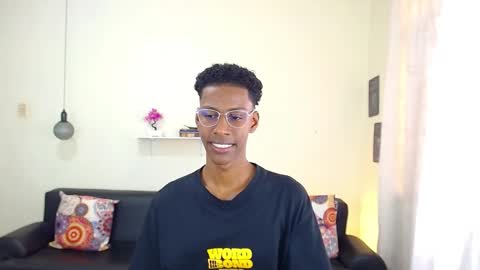 Snapshot of maiki18 chatting on January 24, 5:11 pm I am Maik online show from January 24, 5:11 pm
