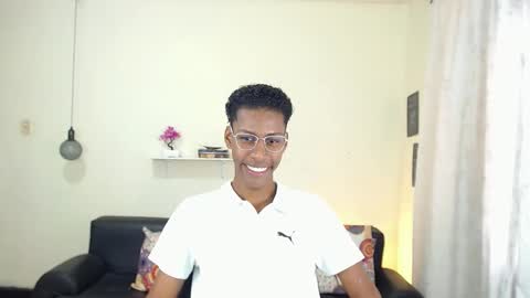 Snapshot of maiki18 chatting on February 3, 1:51 pm I am Maik online show from February 3, 1:51 pm
