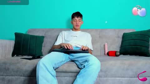 Maikol online show from November 13, 1:54 pm