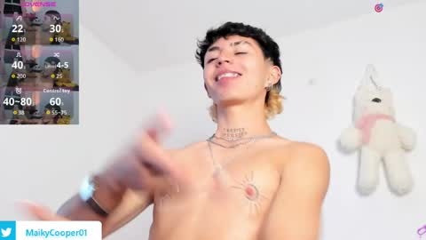 maiky_cooper01 online show from May 17, 8:27 pm