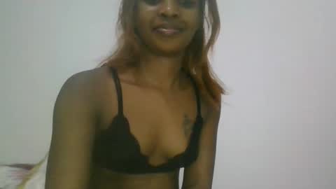 Snapshot of mailah chatting on February 17, 10:16 pm Mailah online show from February 17, 10:16 pm