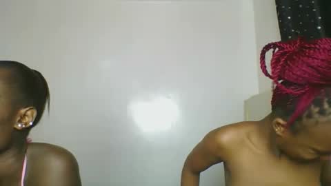 maira luv1 online show from April 1, 7:33 pm