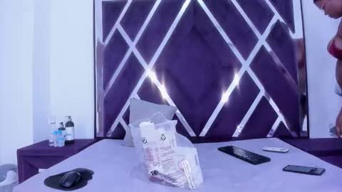 Mairaasm online show from May 10, 12:54 pm
