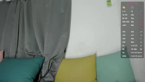    online show from January 14, 7:06 am