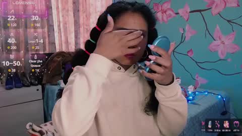 Maite online show from December 9, 6:25 pm