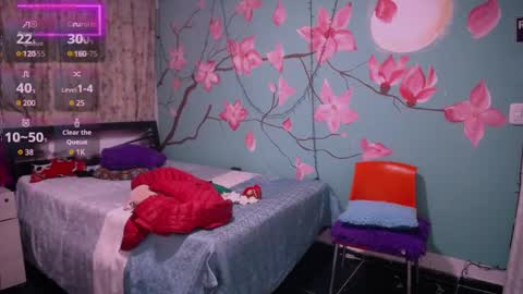 Maite online show from February 19, 1:18 am