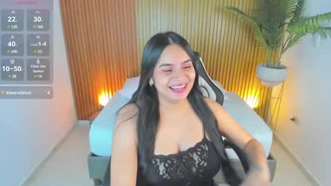Snapshot of maite_saens_ chatting on February 8, 2:58 am maite saens online show from February 8, 2:58 am