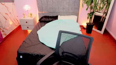 MAITE STONE1 online show from March 17, 3:22 am