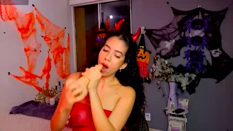   Lauu online show from October 29, 12:46 am