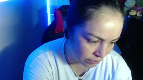 Snapshot of maitte_22 chatting on January 16, 1:48 am Hello friends Im on another account online show from January 16, 1:48 am