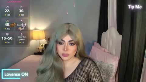 majestydannaxx online show from December 16, 4:39 am