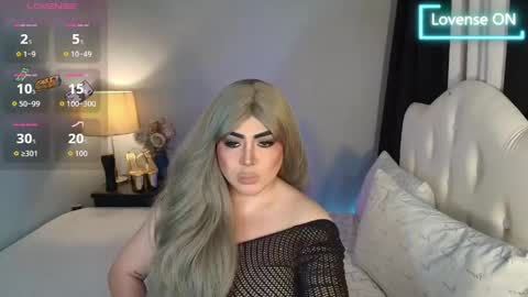 majestydannaxx online show from May 13, 2:42 am