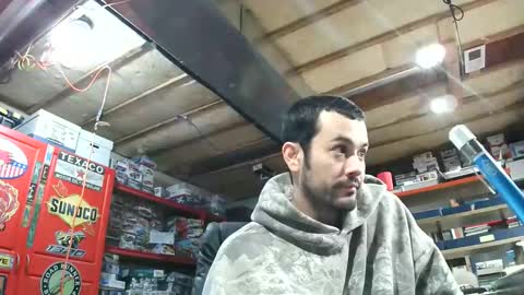 Snapshot of majictowait chatting on January 18, 7:56 am MACICTOWAIT online show from January 18, 7:56 am