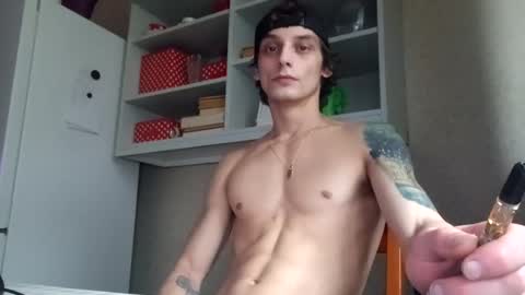 Snapshot of majlosustik chatting on January 28, 8:47 am majlosustik online show from January 28, 8:47 am