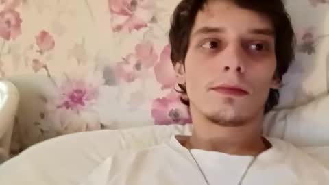 Snapshot of majlosustik chatting on February 27, 10:48 am majlosustik online show from February 27, 10:48 am