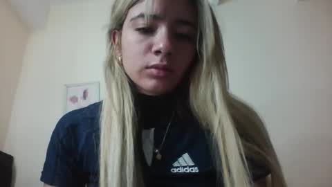 majo_gomezz online show from October 26, 1:11 am