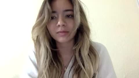 majo_gomezz online show from May 11, 4:07 am