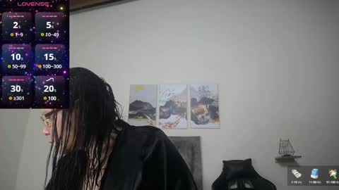 majo online show from January 29, 10:37 am