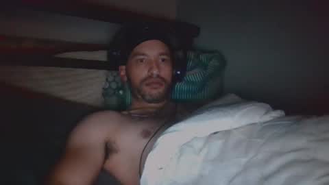 Snapshot of majorb121 chatting on February 11, 11:54 pm majorb121 online show from February 11, 11:54 pm