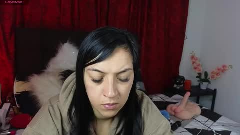 Snapshot of majuu__ chatting on September 27, 11:37 am Celeste Bonet online show from September 27, 11:37 am