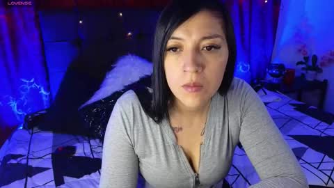 Snapshot of majuu__ chatting on November 1, 11:45 am Celeste Bonet online show from November 1, 11:45 am