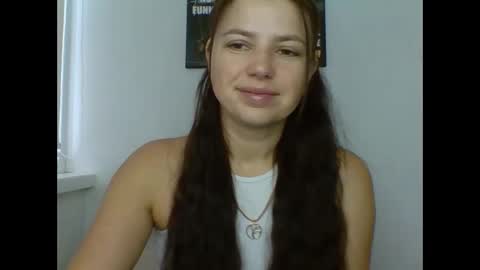 Snapshot of make_mesmile chatting on October 4, 6:55 am make_mesmile online show from October 4, 6:55 am