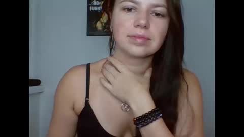 Snapshot of make_mesmile chatting on October 21, 6:19 pm make_mesmile online show from October 21, 6:19 pm