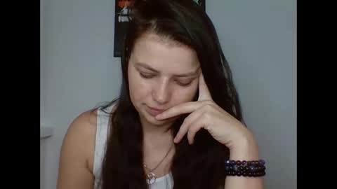 Snapshot of make_mesmile chatting on December 1, 6:13 pm make_mesmile online show from December 1, 6:13 pm