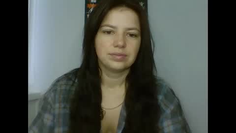 Snapshot of make_mesmile chatting on December 21, 8:32 am make_mesmile online show from December 21, 8:32 am