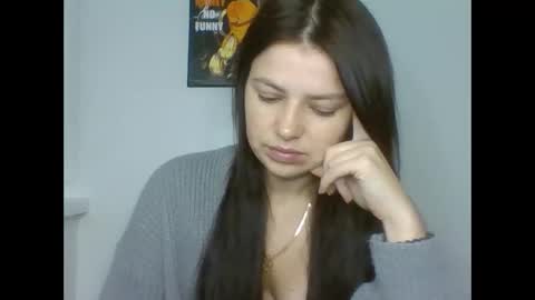 Snapshot of make_mesmile chatting on December 22, 5:54 pm make_mesmile online show from December 22, 5:54 pm