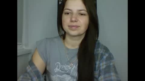 Snapshot of make_mesmile chatting on February 19, 7:10 pm make_mesmile online show from February 19, 7:10 pm