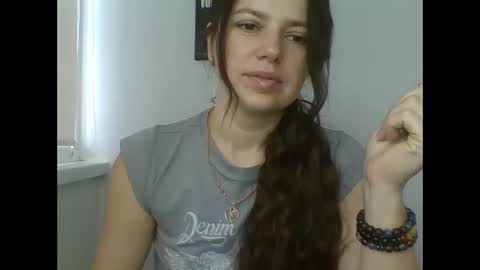 Snapshot of make_mesmile chatting on March 7, 8:00 am make_mesmile online show from March 7, 8:00 am