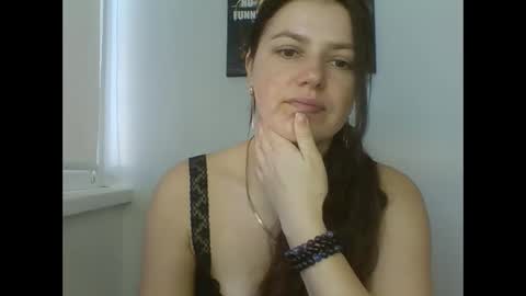 Snapshot of make_mesmile chatting on March 11, 7:58 am make_mesmile online show from March 11, 7:58 am