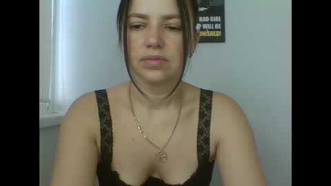 Snapshot of make_mesmile chatting on March 18, 7:22 am make_mesmile online show from March 18, 7:22 am