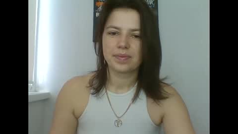 Snapshot of make_mesmile chatting on March 25, 7:36 am make_mesmile online show from March 25, 7:36 am