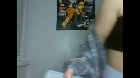 Snapshot of make_mesmile chatting on March 30, 6:31 pm make_mesmile online show from March 30, 6:31 pm