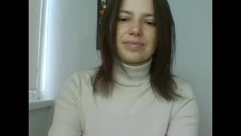 Snapshot of make_mesmile chatting on April 8, 6:35 am make_mesmile online show from April 8, 6:35 am