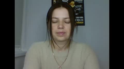 Snapshot of make_mesmile chatting on April 16, 6:19 pm make_mesmile online show from April 16, 6:19 pm