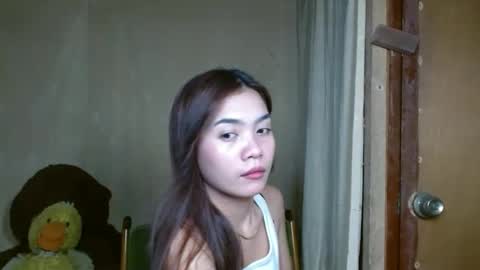 makeme_wettt online show from February 17, 7:58 am