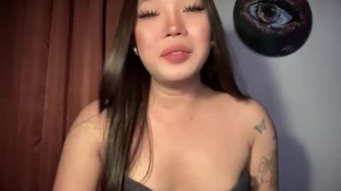 Snapshot of makemesquirt_xxx chatting on May 15, 6:20 am KEANA online show from May 15, 6:20 am