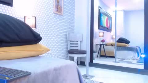 makena online show from February 11, 6:08 am