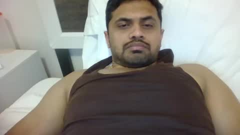 Snapshot of makeyousatisfied12 chatting on February 10, 8:40 am Rakesh Slave online show from February 10, 8:40 am