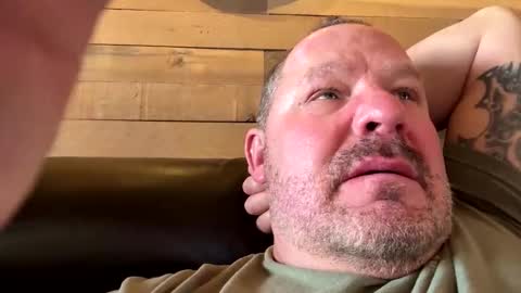 makeyousquirt1969 online show from February 5, 8:13 pm