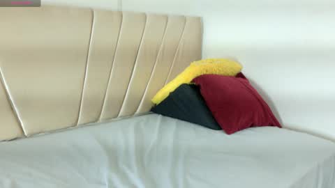 Maki online show from March 30, 7:48 pm