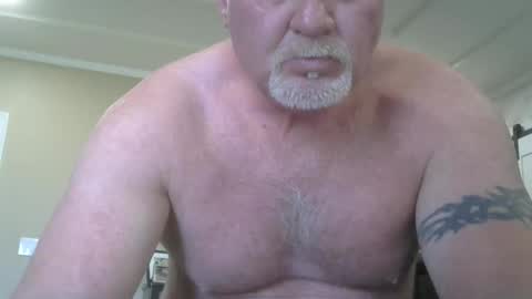 makinit0808 online show from May 20, 4:35 pm