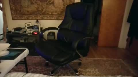 Jack online show from April 4, 1:15 am