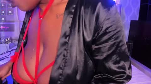 malaaiikaa online show from January 11, 7:49 pm