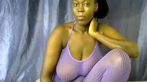 malaika_musa online show from July 1, 4:25 am